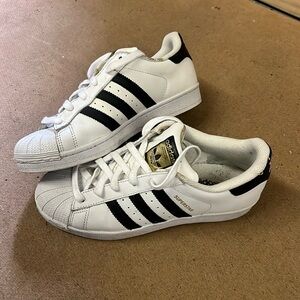 Womens Adidas superstar shoes